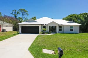 5302 Seagrape Drive, Fort Pierce, FL 34982 - MLS#B26012555