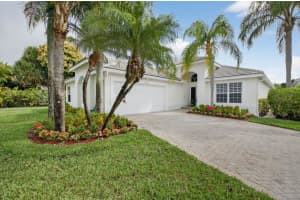 11590 Creekside Drive, Boynton Beach, FL 33437 - MLS#B26012568