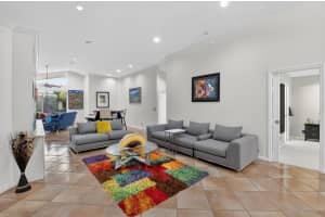 11590 Creekside Drive, Boynton Beach, FL 33437 - MLS#B26012568