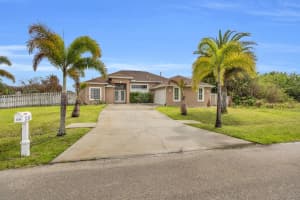 1114 Kalevala Drive, Port Saint Lucie, FL 34953 - MLS#B26012593