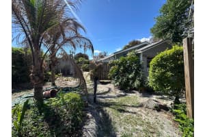 8160 Washington Avenue, Hobe Sound, FL 33455 - MLS#B26012599