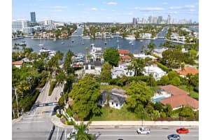 2681 Harbor Beach Parkway, Fort Lauderdale, FL 33316 - MLS#B26012601