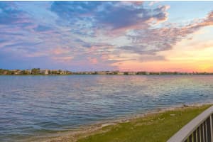 8691 Lakeside Bend, Parkland, FL 33076 - MLS#B26012631