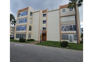 2501 41st Avenue, Lauderhill, FL 33313 - MLS#B26012634