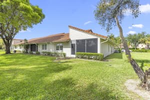 9760 Summerbrook Terrace, Boynton Beach, FL 33437 - MLS#B26012644