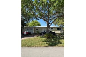 1607 12th Court, Fort Lauderdale, FL 33316 - MLS#B26012645