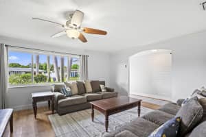 4403 Fuschia Circle, Palm Beach Gardens, FL 33410 - MLS#B26012647