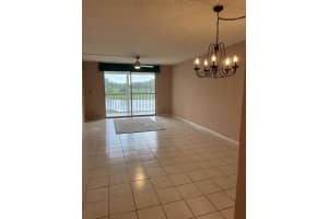 3001 Rolling Hills Circle, Davie, FL 33328 - MLS#B26012656