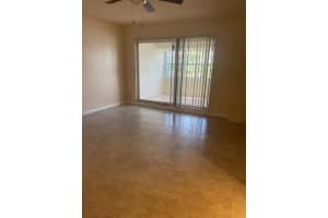 6521 Racquet Club Drive, Lauderhill, FL 33319 - MLS#B26012678