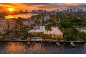 815 Middle River Drive, Fort Lauderdale, FL 33304 - MLS#B26012685