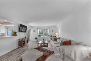 5540 Tamberlane Circle, Palm Beach Gardens, FL 33418 - MLS#B26012716