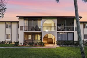 3561 NW Tall Pine Way NW C2, Greenacres, FL 33463, Greenacres, FL 33463 - MLS#B26012728