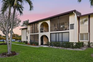 3561 NW Tall Pine Way NW C2, Greenacres, FL 33463, Greenacres, FL 33463 - MLS#B26012728