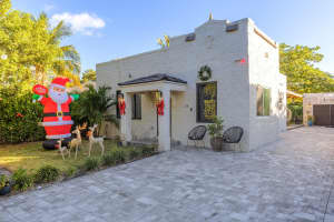 726 Lytle Street, West Palm Beach, FL 33405 - MLS#B26012733