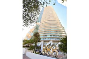 888 Biscayne Boulevard, Miami, FL 33132 - MLS#B26012743
