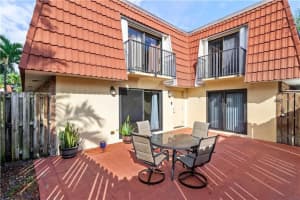 9951 6th Court, Plantation, FL 33324 - MLS#B26012748