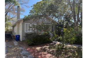 2346 18th Avenue, Vero Beach, FL 32960 - MLS#B26012751