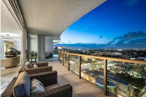 100 Las Olas Boulevard, Fort Lauderdale, FL 33301 - MLS#B26012754