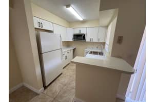 7610 Westwood Drive, Tamarac, FL 33321 - MLS#B26012756