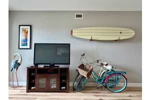 112 Bayfront Drive, Boynton Beach, FL 33435 - MLS#B26012758