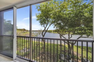 801 141st Avenue, Pembroke Pines, FL 33027 - MLS#B26012759