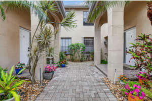 6712 Montego Bay Boulevard, Boca Raton, FL 33433 - MLS#B26012776