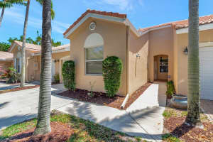 2484 Coral Trace Circle, Delray Beach, FL 33445 - MLS#B26012797