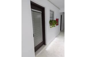 6501 Winfield Boulevard, Margate, FL 33063 - MLS#B26012822