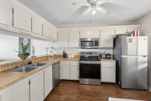 8030 Hampton Boulevard, North Lauderdale, FL 33068 - MLS#B26012854