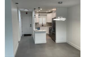 3605 32nd Avenue, Fort Lauderdale, FL 33308 - MLS#B26012859