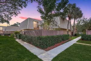 6605 66th Way, West Palm Beach, FL 33409 - MLS#B26012867