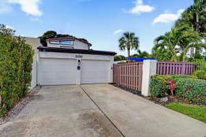 5330 Stonybrook Drive, Boynton Beach, FL 33437 - MLS#B26012869