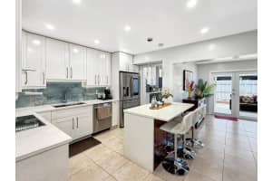 952 Sumter Rd Road, West Palm Beach, FL 33415 - MLS#B26012881