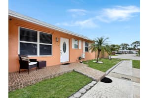 952 Sumter Rd Road, West Palm Beach, FL 33415 - MLS#B26012881