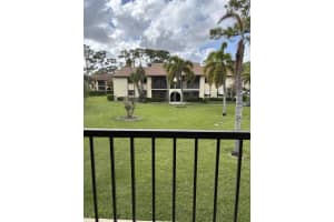 331 Knotty Pine Circle, Greenacres, FL 33463 - MLS#B26012901