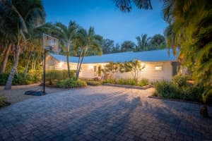 547 Riverview Street, Stuart, FL 34994 - MLS#B26012902