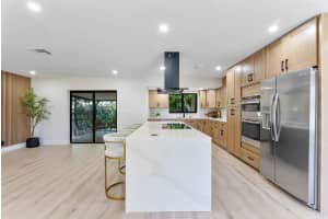 1820 17th Ct Court, Lake Worth Beach, FL 33460 - MLS#B26012908