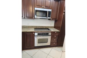 1690 Renaissance Commons Boulevard, Boynton Beach, FL 33426 - MLS#B26012920