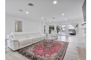 411 Poinciana Drive, Fort Lauderdale, FL 33301 - MLS#B26012925