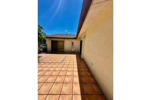 8076 Ambach Way, Hypoluxo, FL 33462 - MLS#B26012926