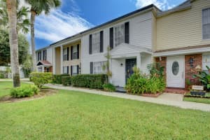 11862 Brier Patch Ct Court, Wellington, FL 33414 - MLS#B26012957