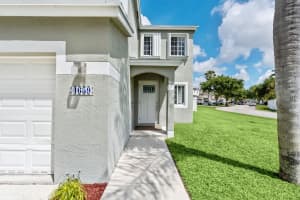 4659 12th Court, Deerfield Beach, FL 33442 - MLS#B26012977