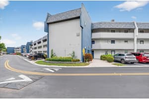 7787 Golf Circle Drive, Margate, FL 33063 - MLS#B26012980