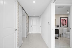 610 Las Olas Boulevard, Fort Lauderdale, FL 33312 - MLS#B26012982