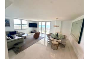 1 Las Olas Circle, Fort Lauderdale, FL 33316 - MLS#B26012984
