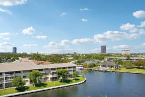 427 Golden Isles Drive, Hallandale Beach, FL 33009 - MLS#B26013003