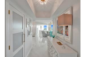 411 New River Dr Drive, Fort Lauderdale, FL 33301 - MLS#B26013012