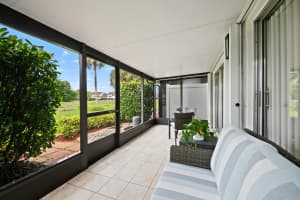 7438 Pinewalk Dr Drive, Margate, FL 33063 - MLS#B26013015