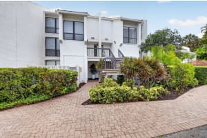 1005 Bridgewood Place, Boca Raton, FL 33434 - MLS#B26013022