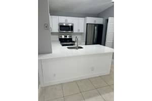 22281 Timberly Drive, Boca Raton, FL 33428 - MLS#B26013082